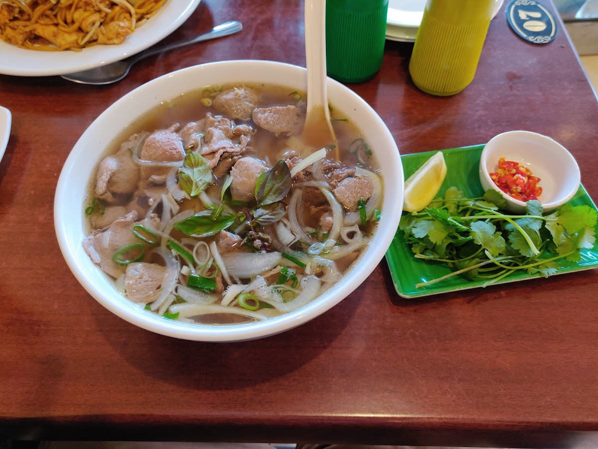 Vinh Xuan Pholicious-7
