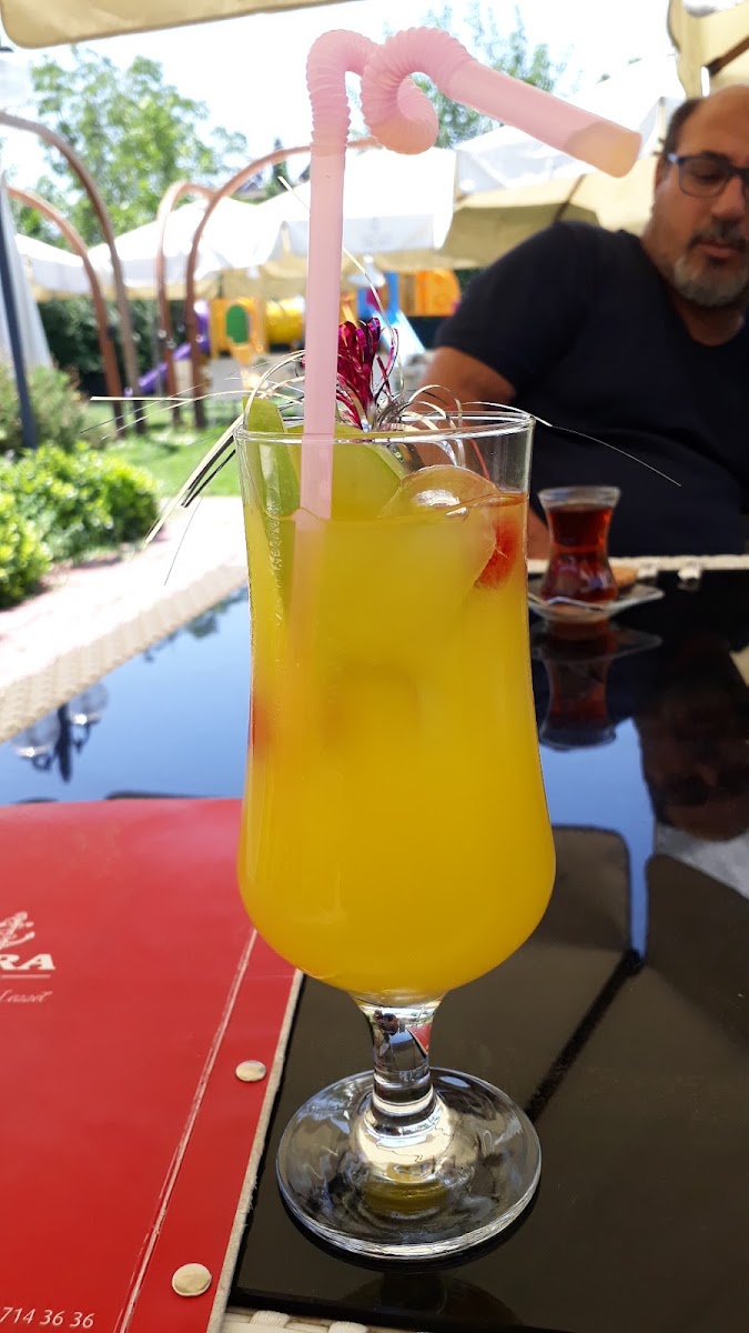 Viraport Cafe & Restaurant-7