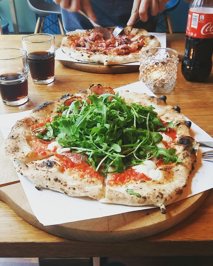 Viva La Pizza-6