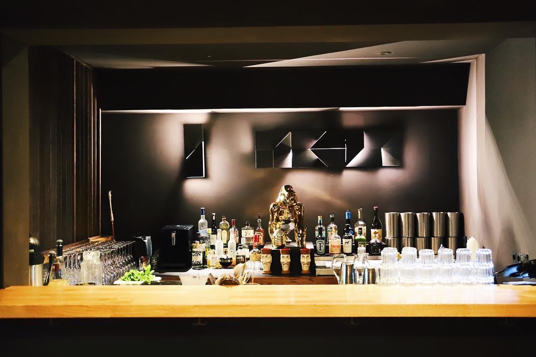 Vous Restaurant & Bar