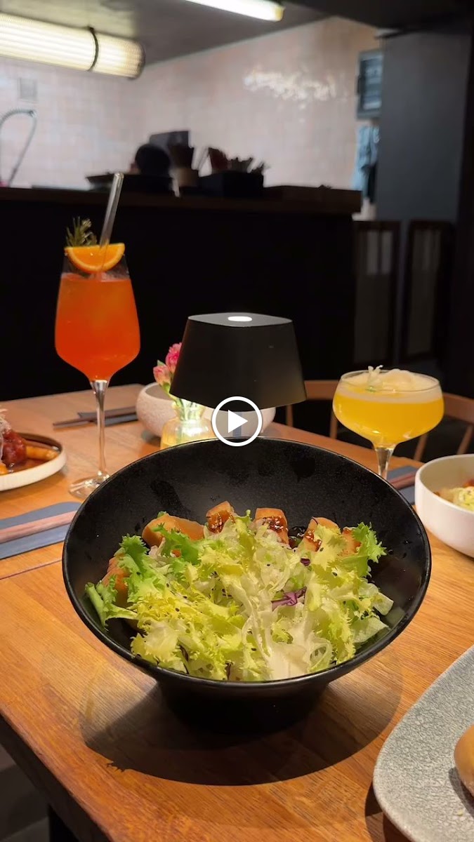 Vous Restaurant & Bar-2