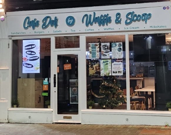 Waffle & Scoop