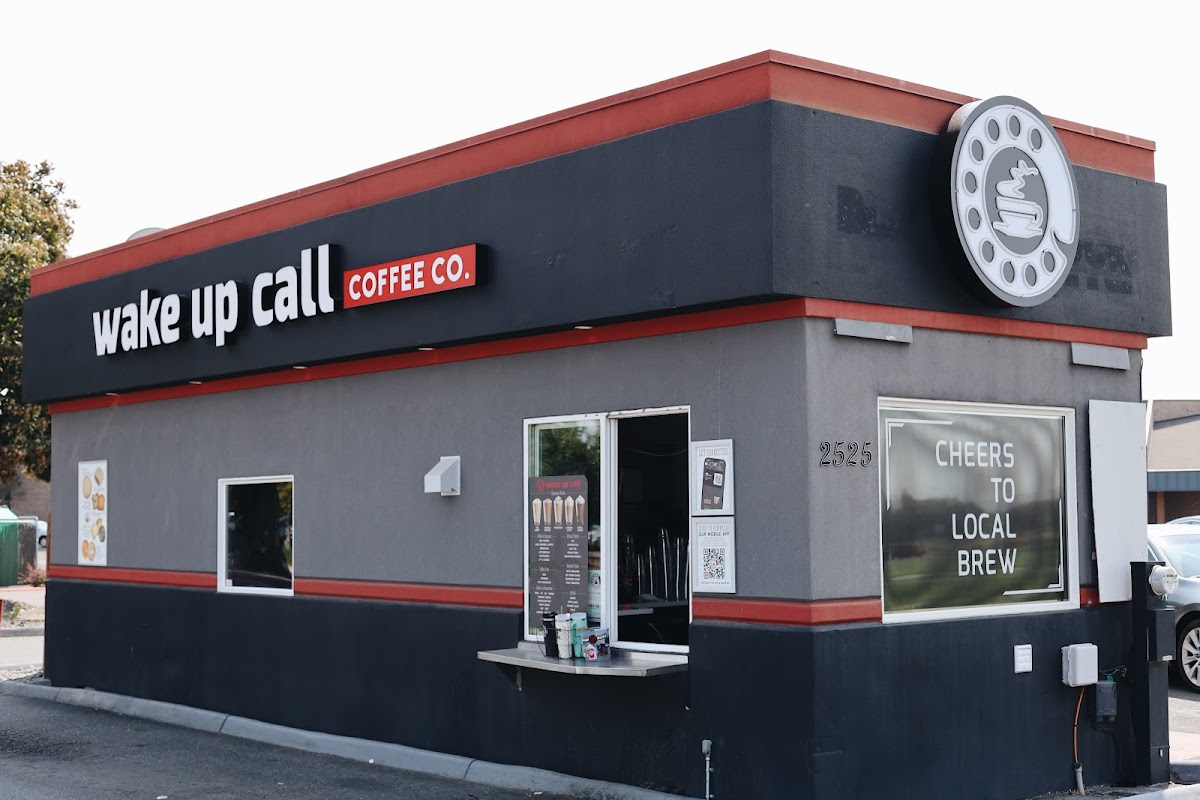 Wake Up Call - 20Th Ave