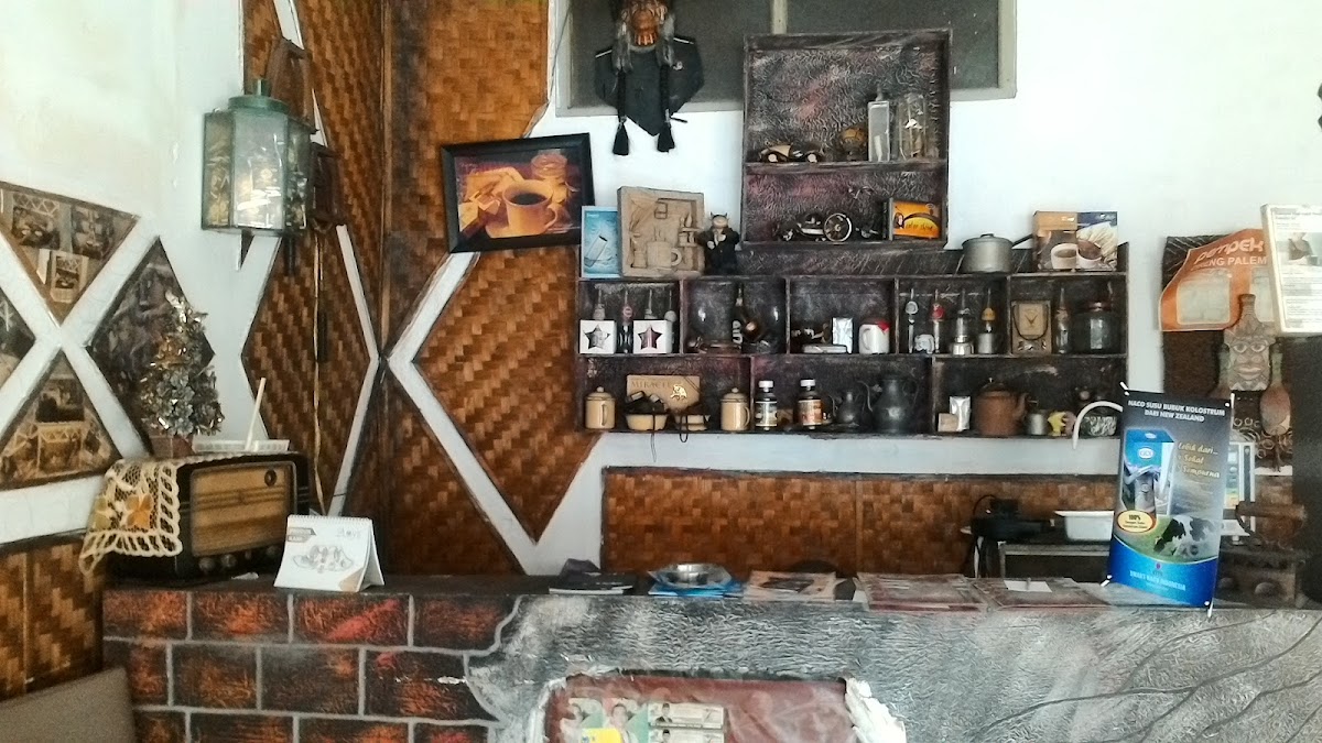 Waroeng Kopi Lawas E-18