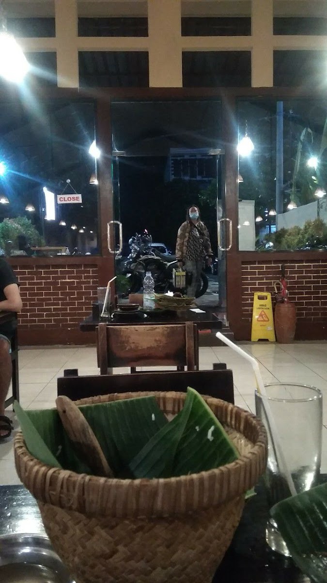 Waroeng Spesial Sambal 'ss' Teuku Umar-6