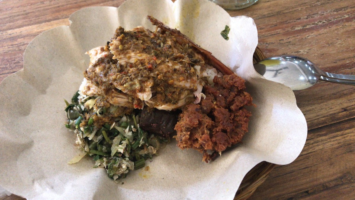 Warung Babi Guling Ibu Oka 1-7