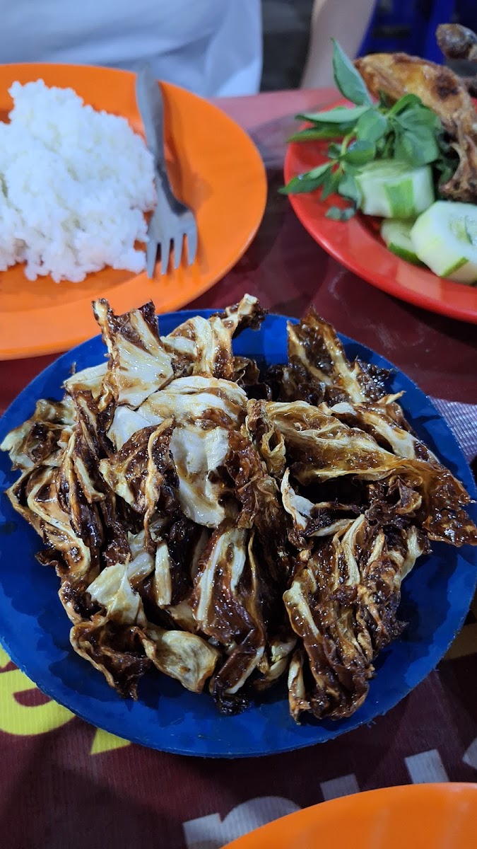 Warung Bu Vesti Barito-6