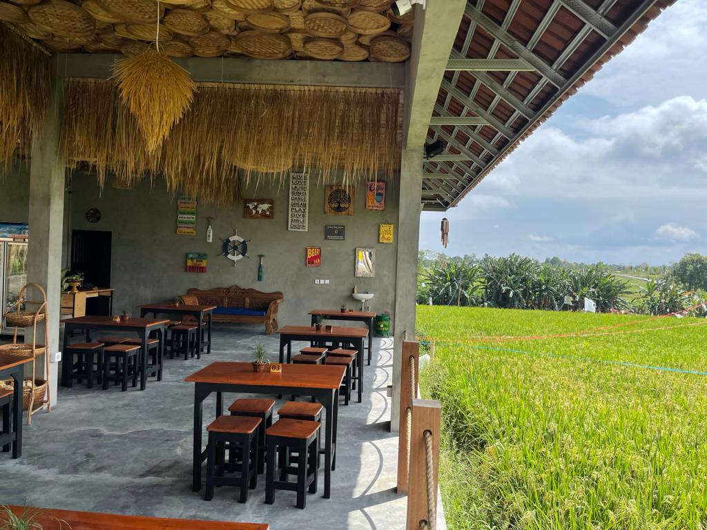 Warung Dadi & Angkringan Uma Desa Canggu