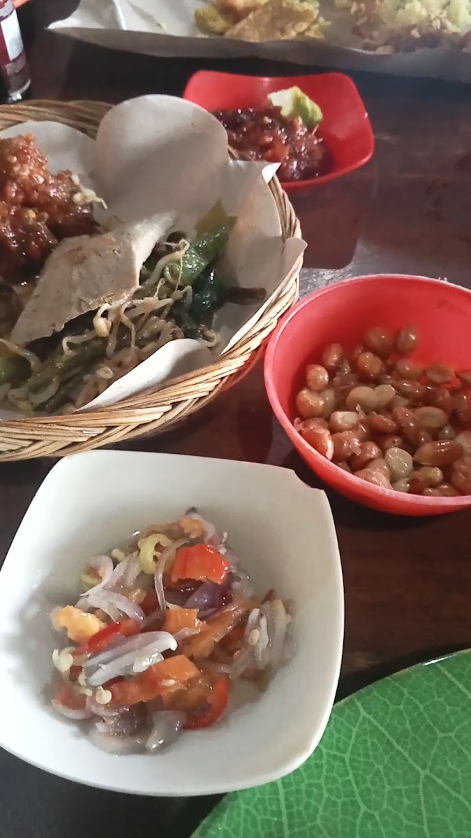 Warung Lesehan Sari Baruna Pasinggahan-2