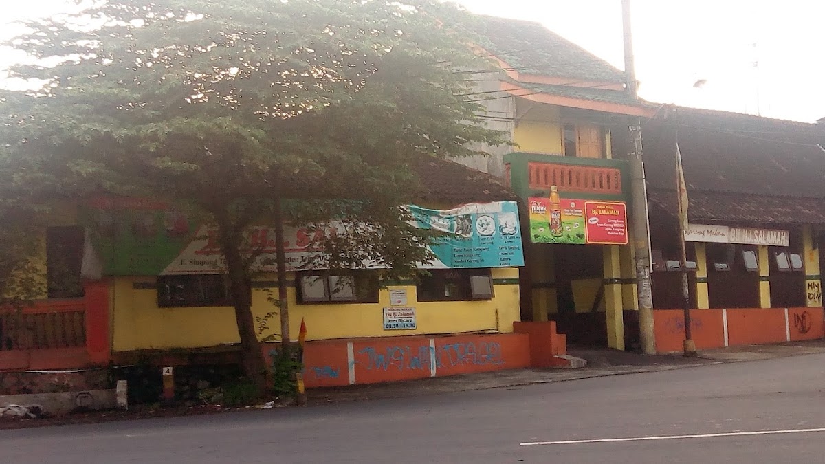 Warung Makan Bu Hj. Salamah