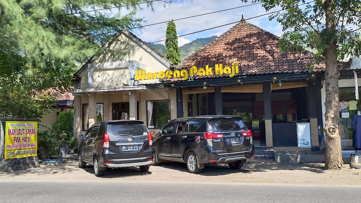 Warung Muslim Pak Haji