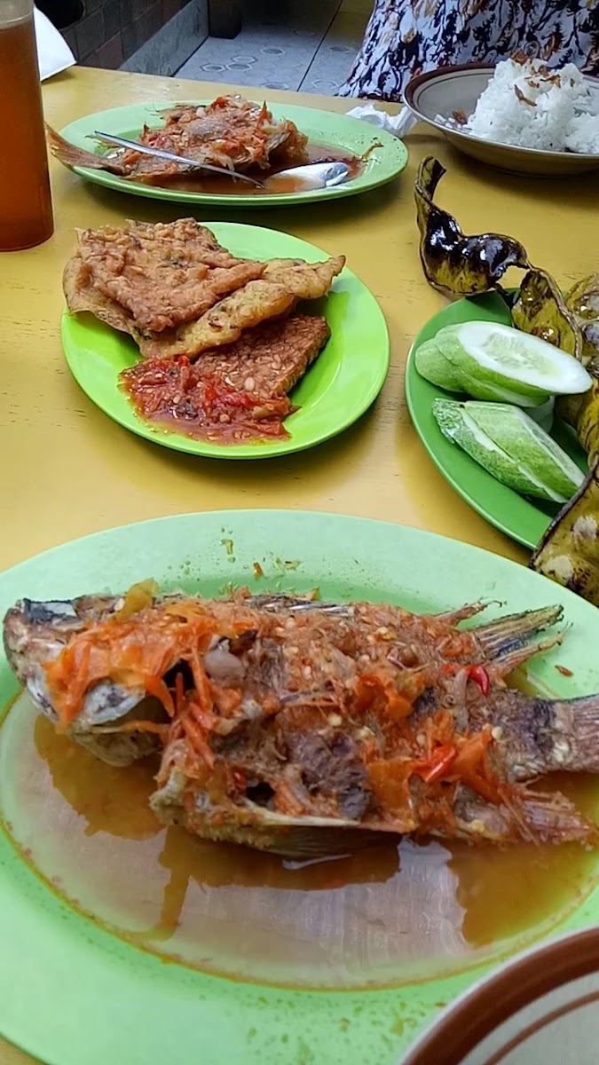 Warung Pecak Betawi - H. Ibeh-2
