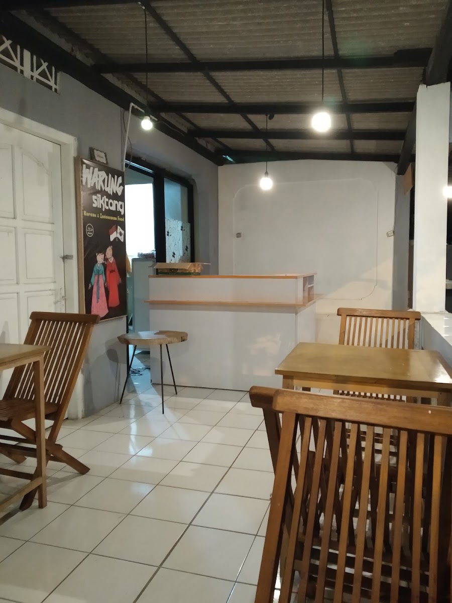 Warung Siktang