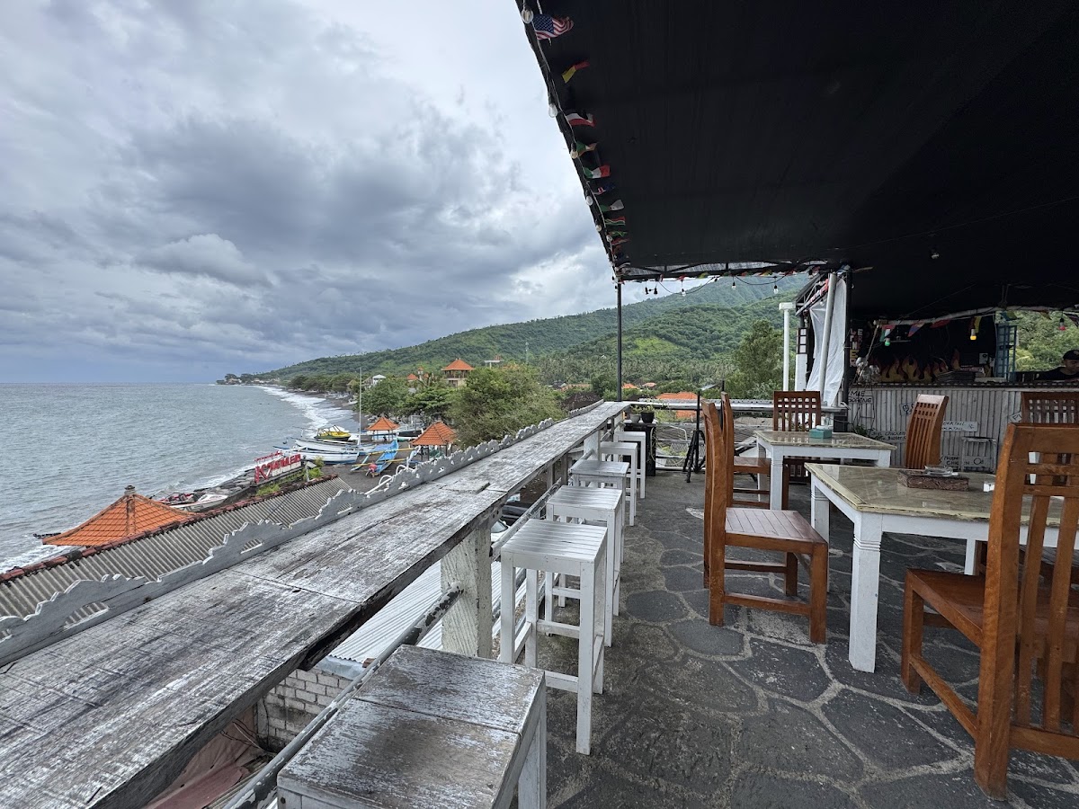 Warung Srikandi /pacha Beach-4