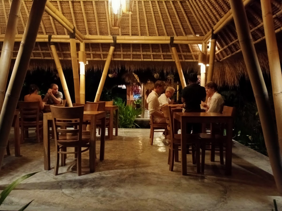 Warung Titi