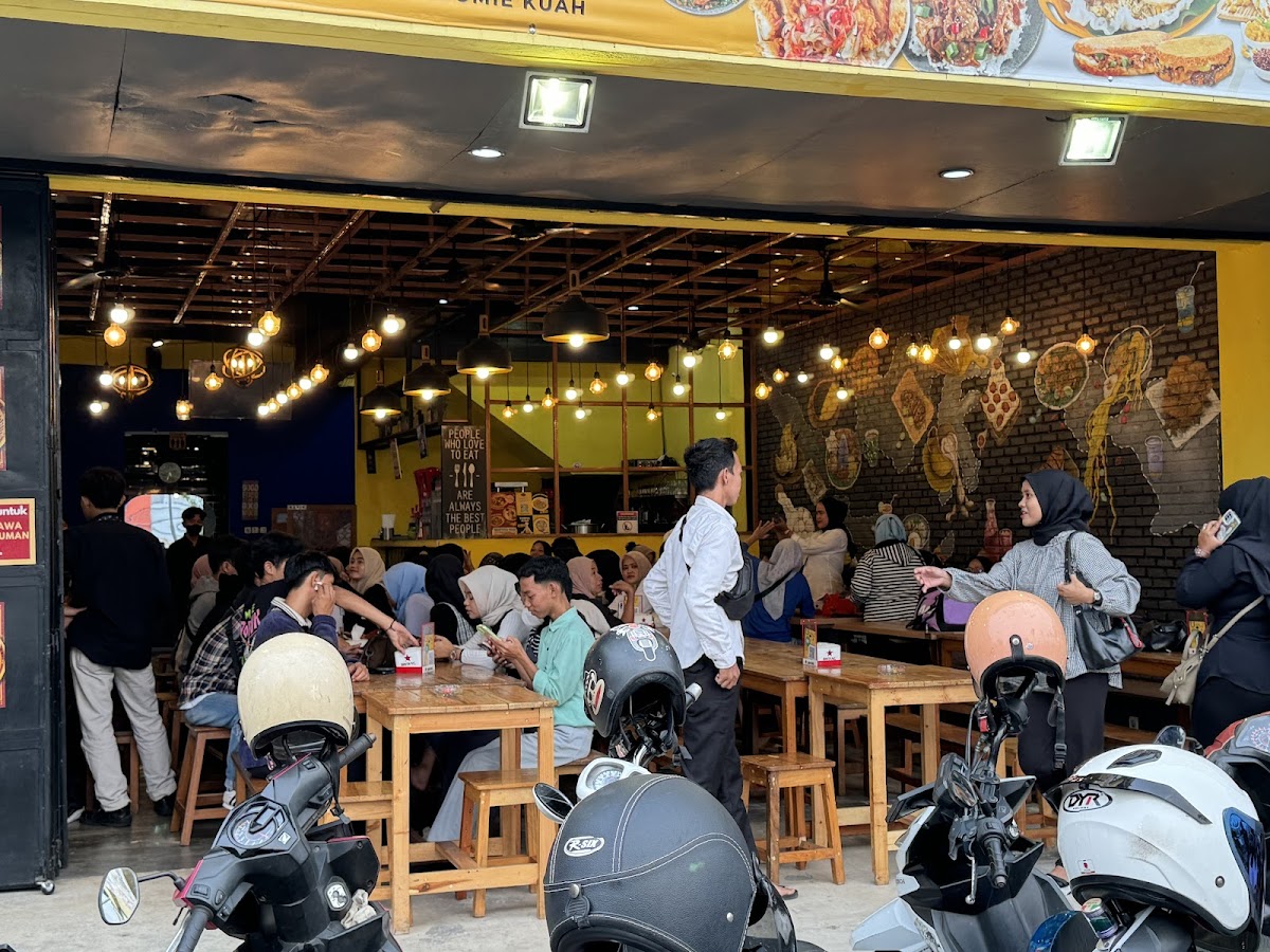 Warung Wakaka Serpong