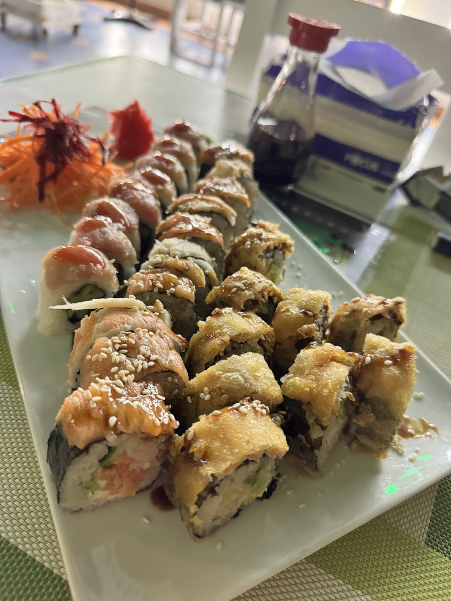Wasabi Sushi Bar & Lounge-4
