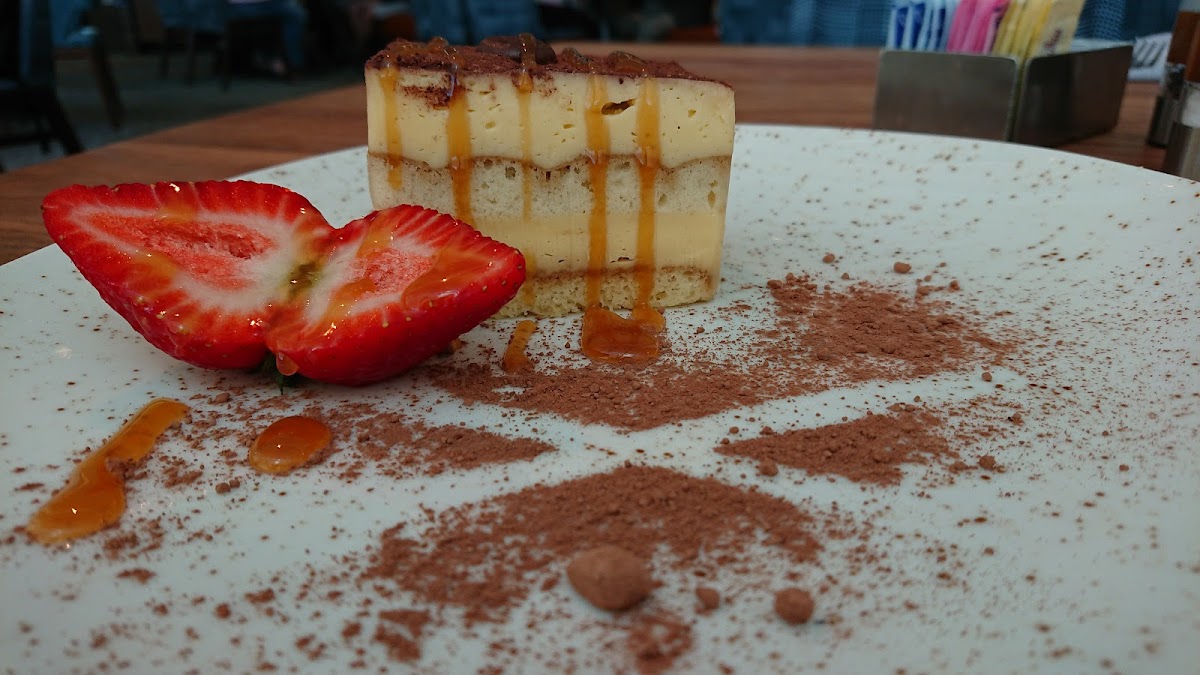 Waterside Grill + Lounge-10