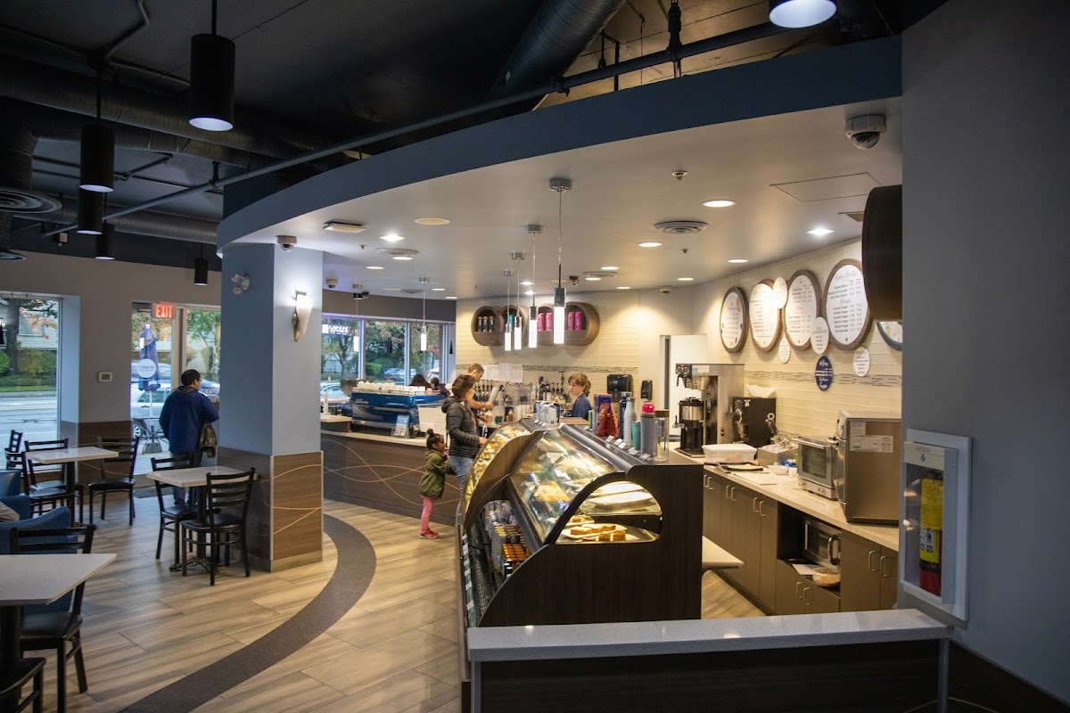 Waves Coffee House - Pitt Meadows