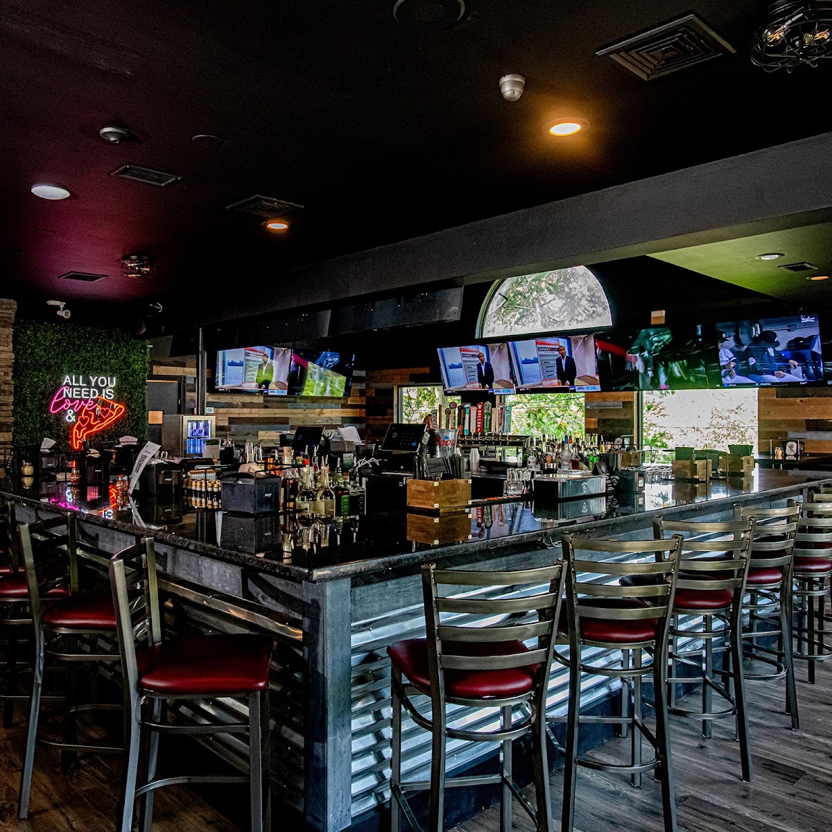 Wayne Ale House & Pizza