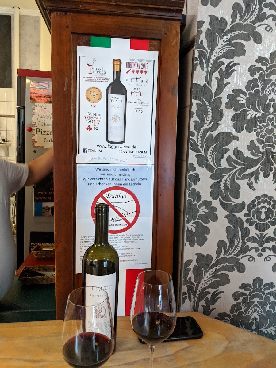 Weinbar Pizzeria La Chiesa-6
