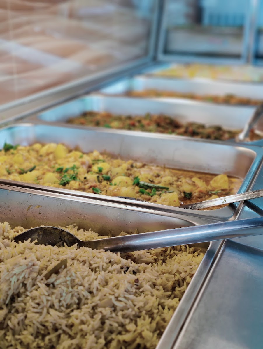 Welcome 786 Pakistani Restaurant-7