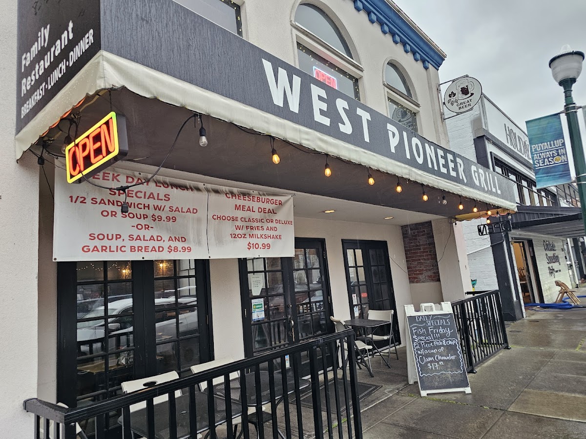 West Pioneer Grill