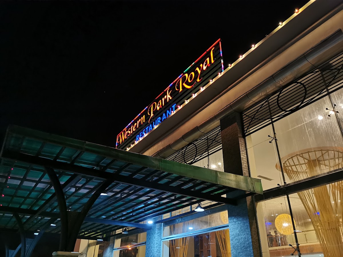 Western Park Royal Restaurant