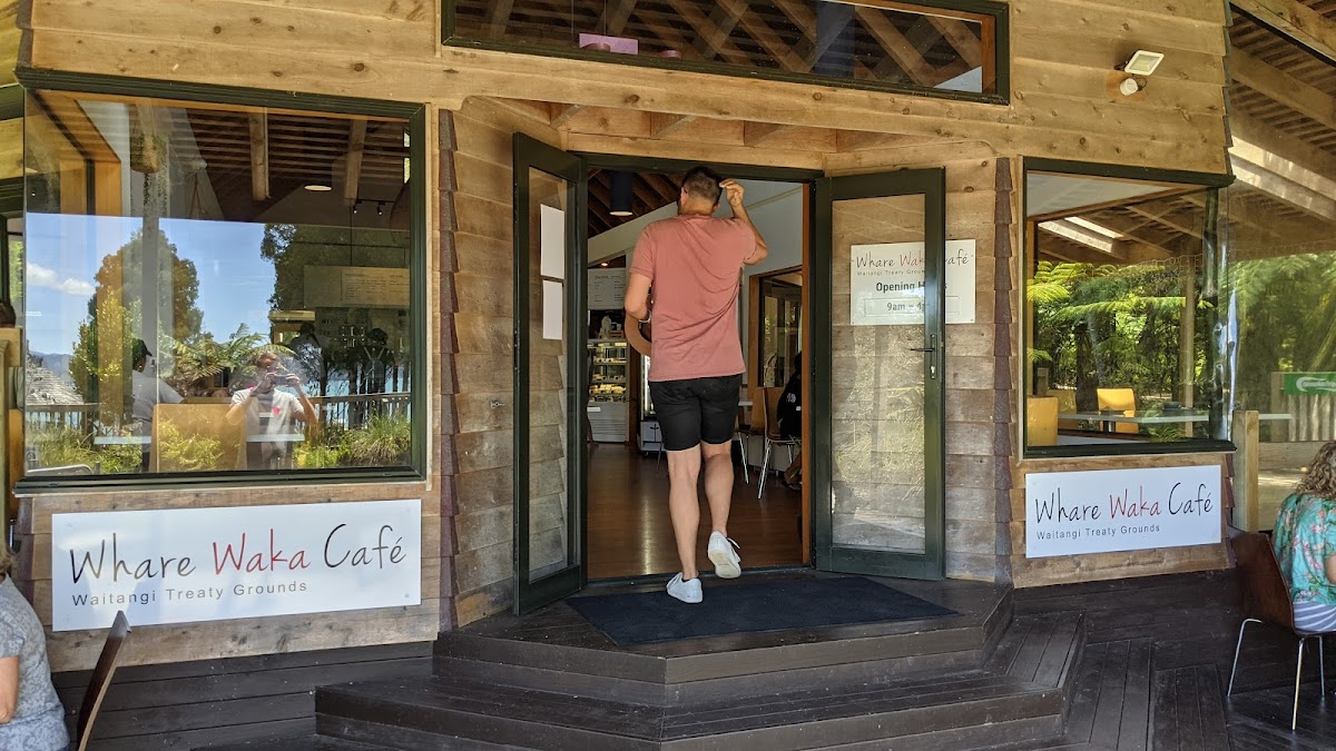 Whare Waka Café