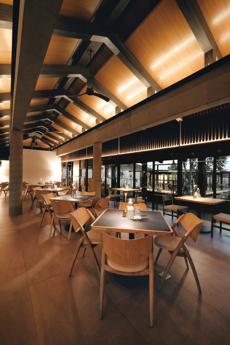 Wheels Coffee Roasters - Juanda (Dago)