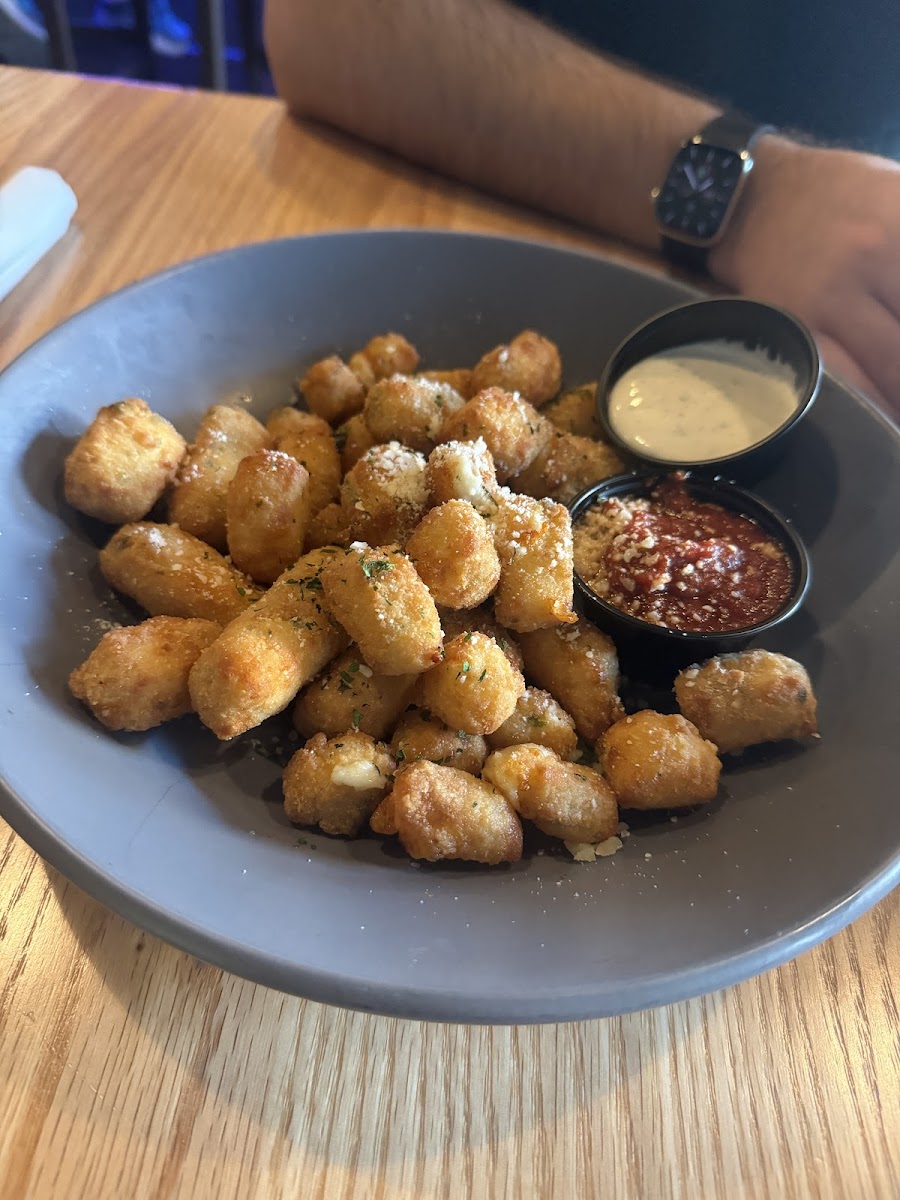 Whiskey River Pizza & Pub-6