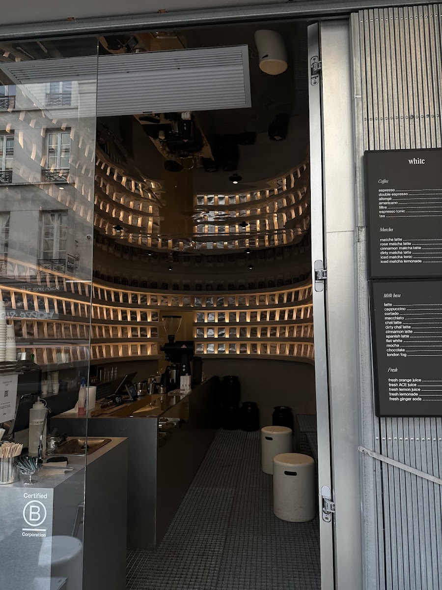 White Coffee - Paris 10-2