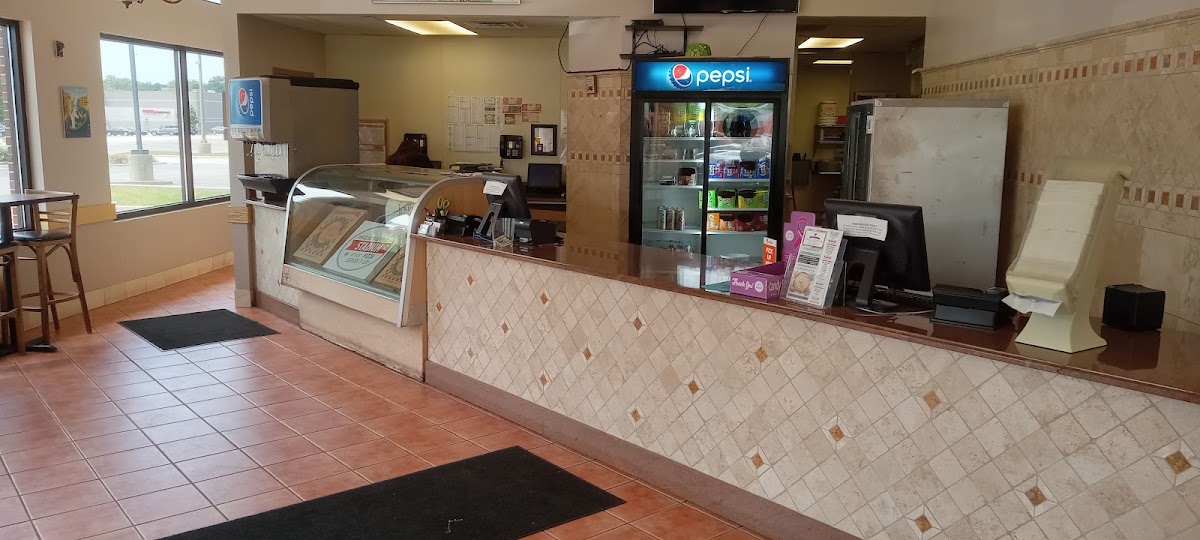 White Cottage Pizzeria-3