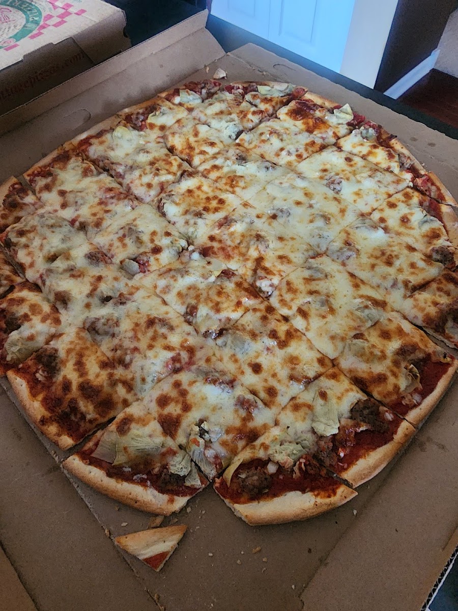 White Cottage Pizzeria-5