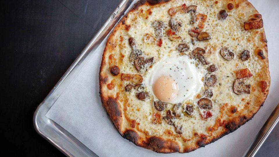 White Pie Pizzeria-3
