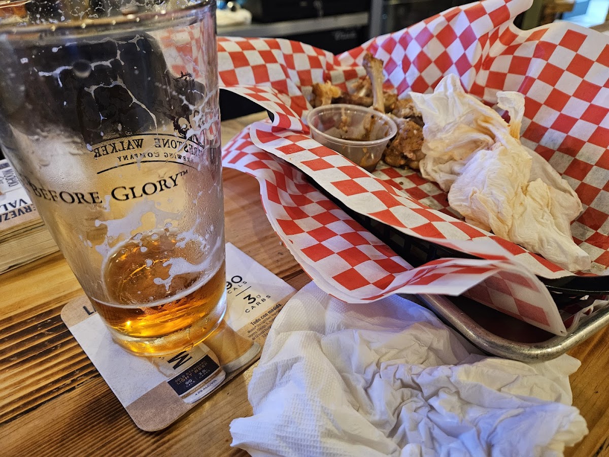 Wild West Pizza & Grill-8