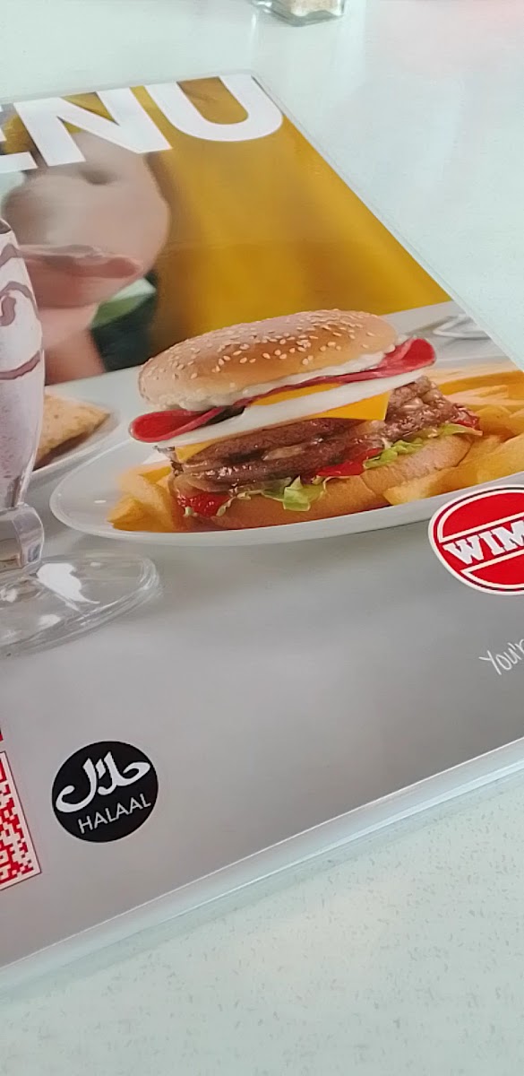 Wimpy Golden Acre Halaal-2