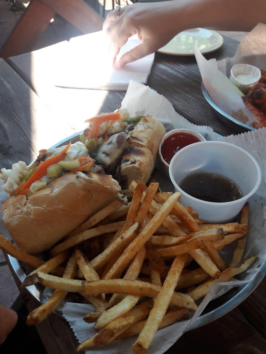 Windy City Ale House-5