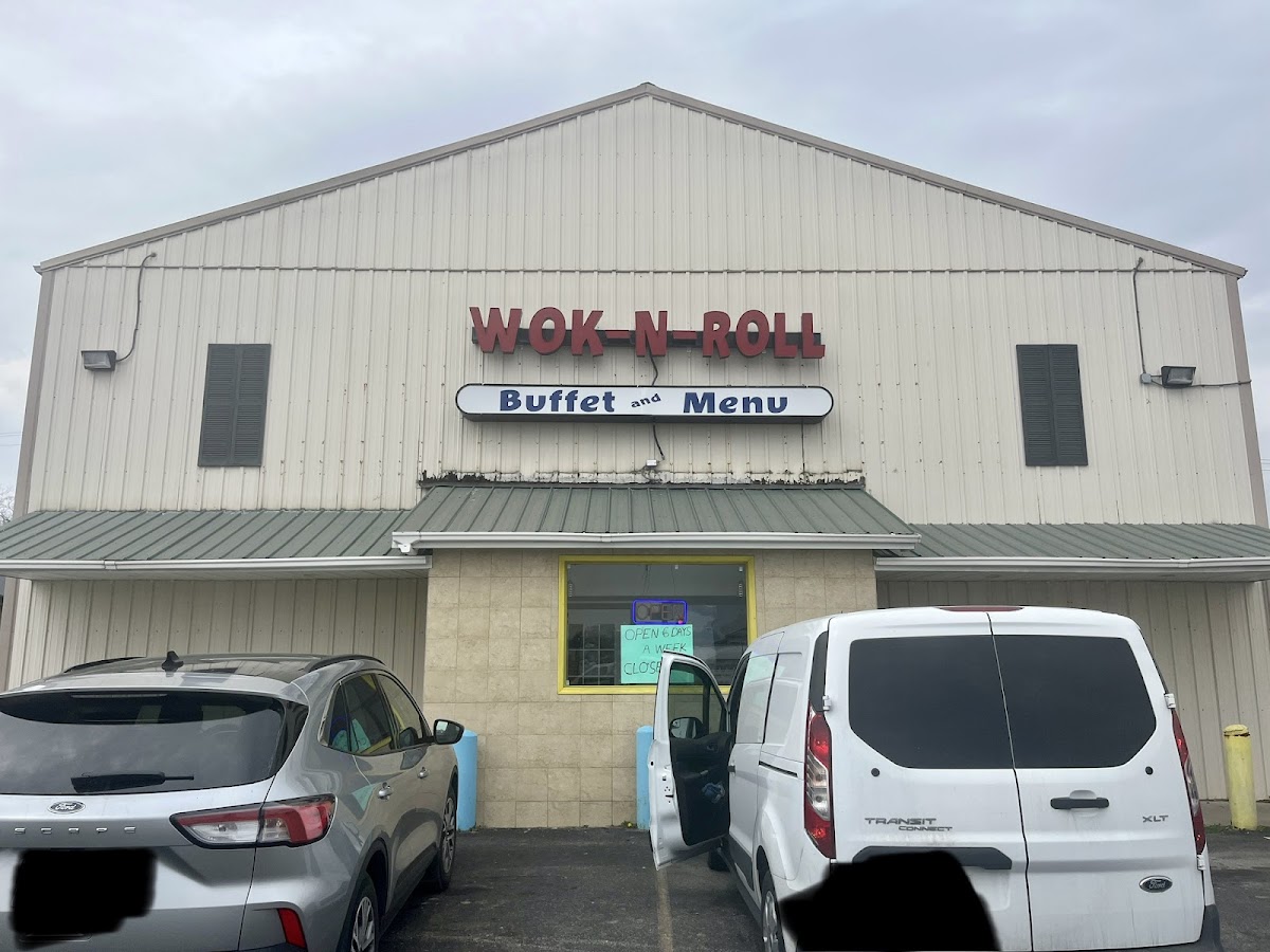 Wok N Roll