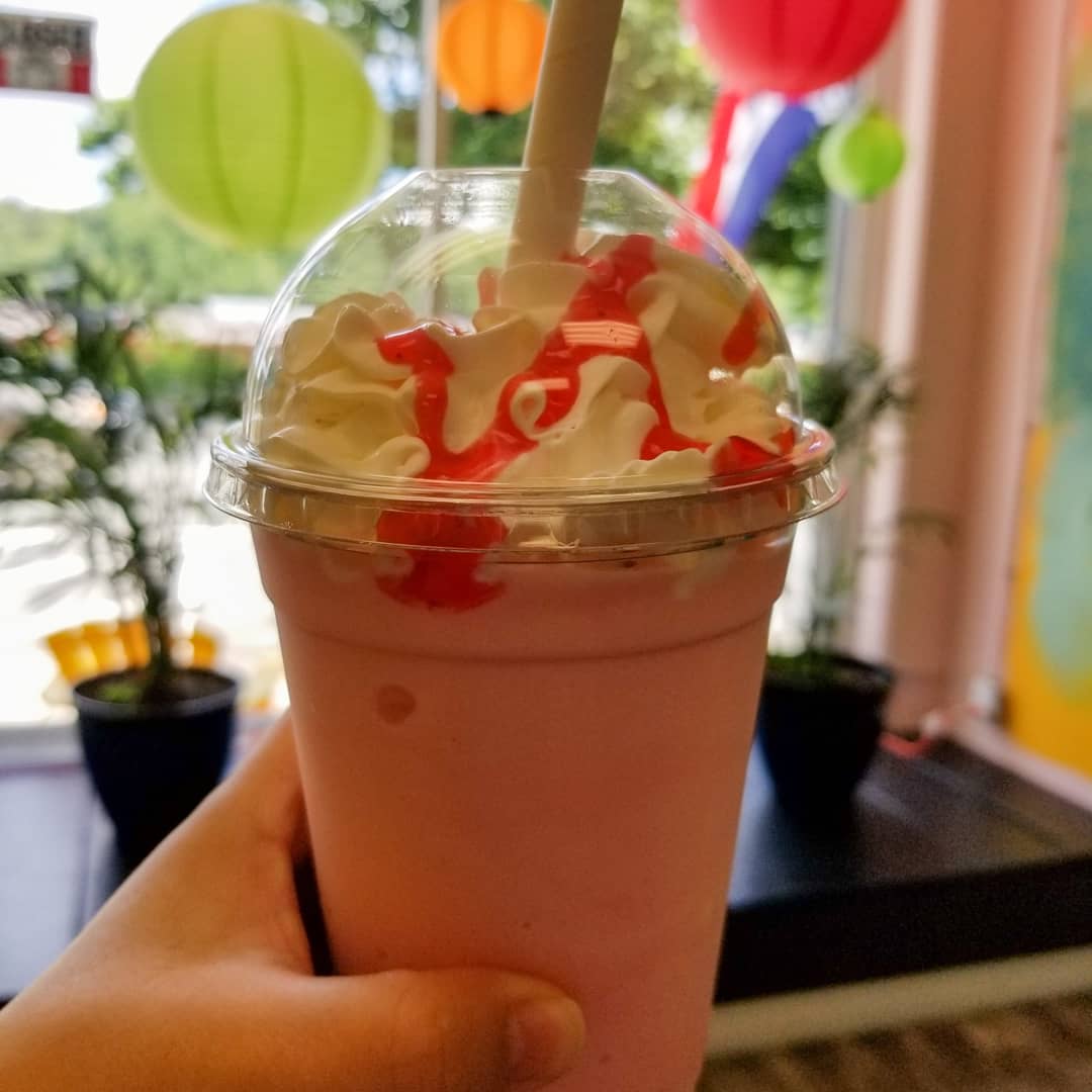 Wonderland Milkshake And Smoothie Bar-9