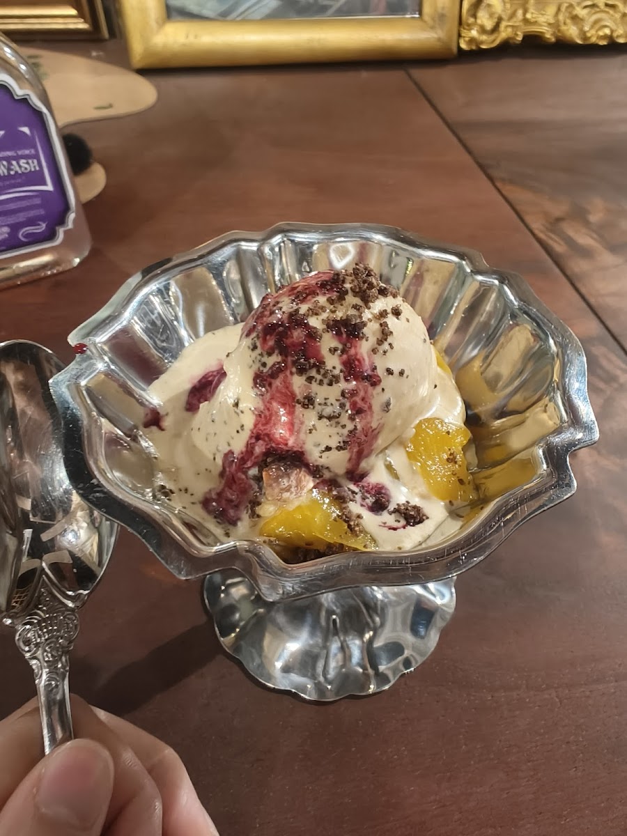 Wonderland Upside Down-5