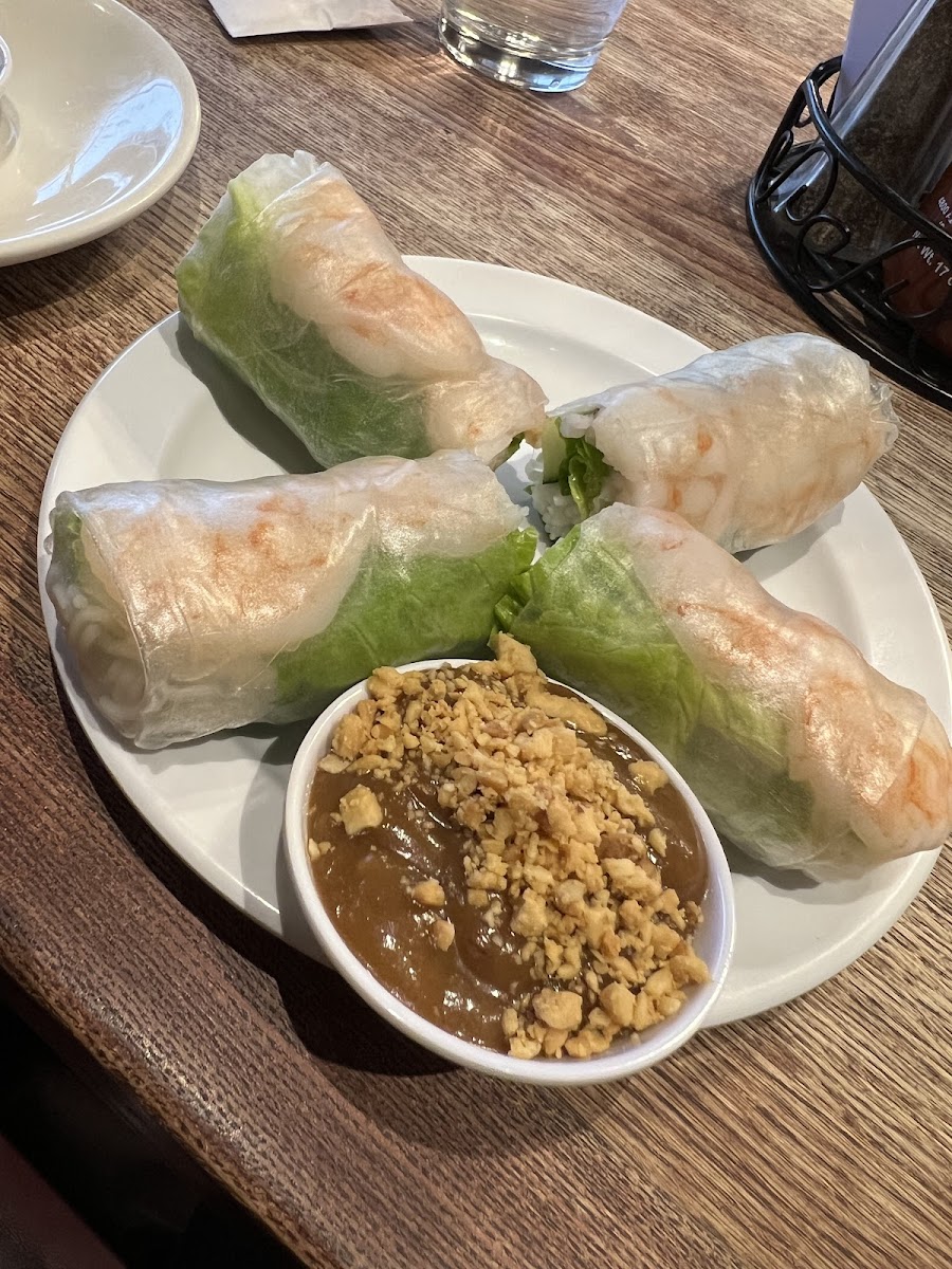 Wonderpho Noodles & Spring Roll Bar-7