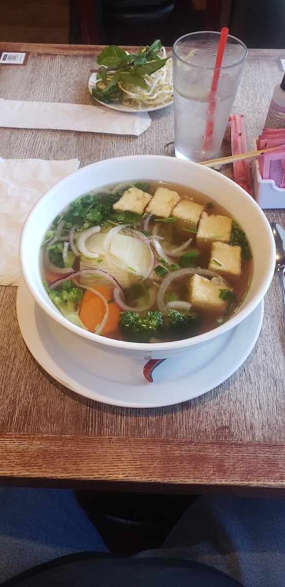 Wonderpho Noodles & Spring Roll Bar-9