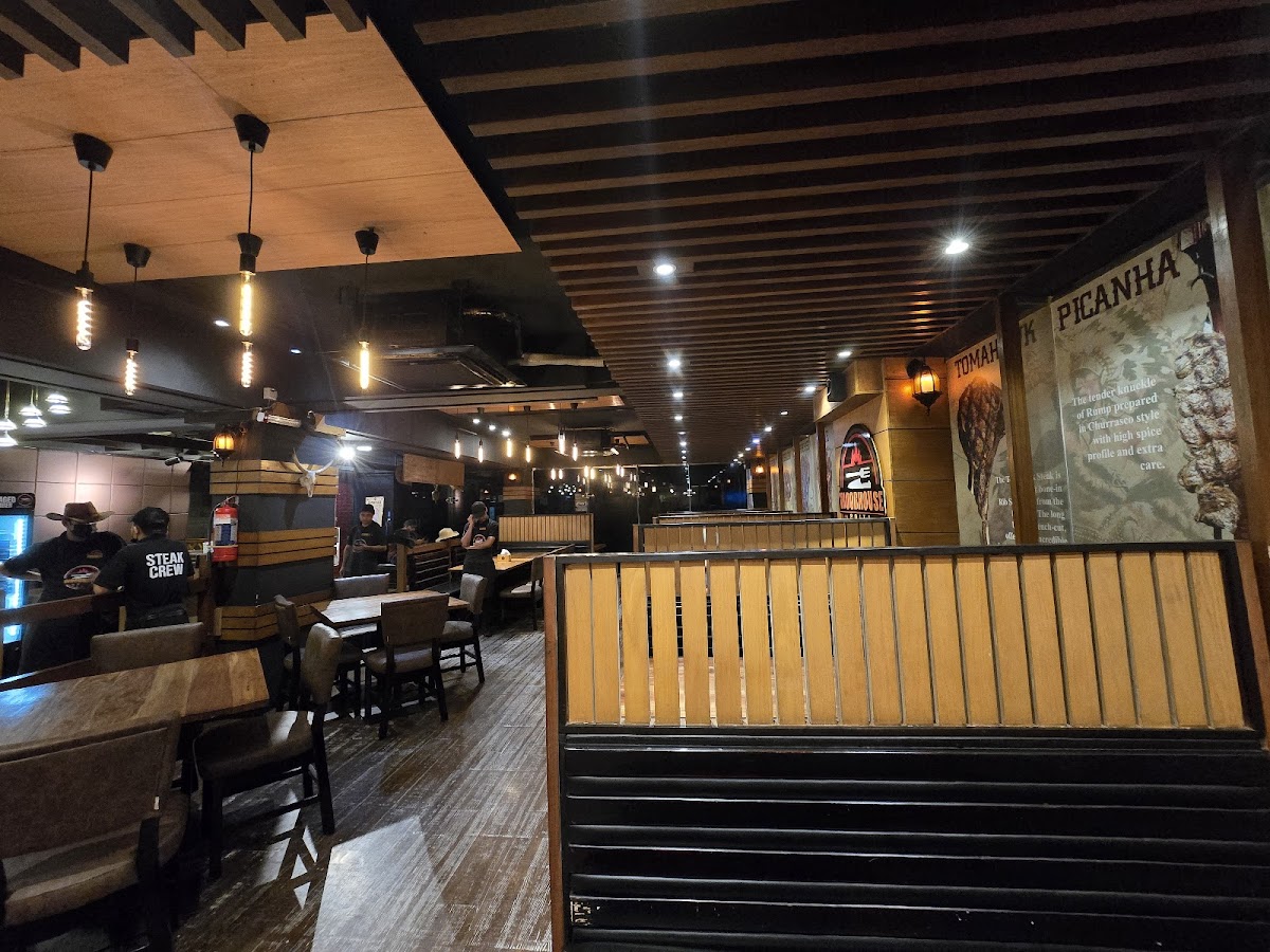 Woodhouse Grill Banani-3