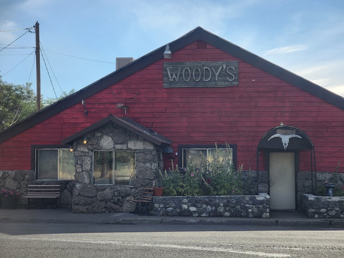 Woody's Cedarville