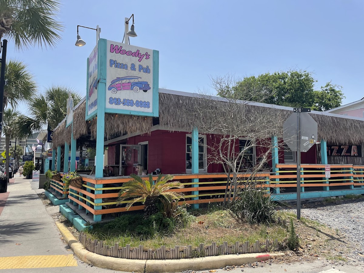 Woody's Pizza-4
