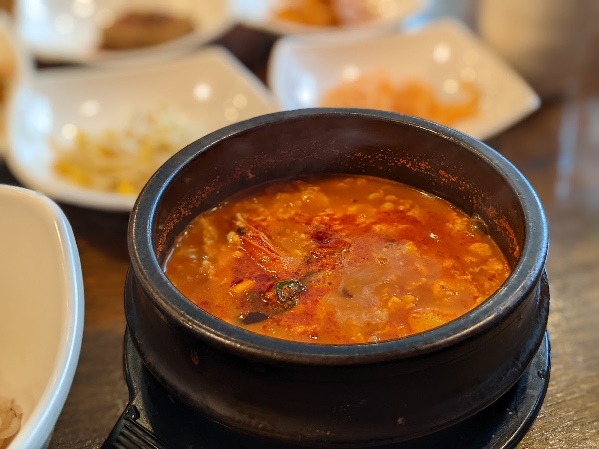 Woojung's Dolsot Bibimbap-10
