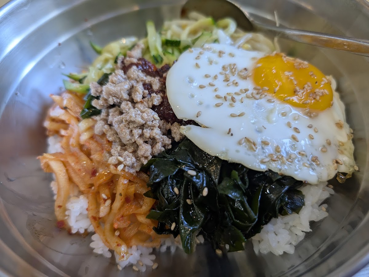 Woojung's Dolsot Bibimbap-4
