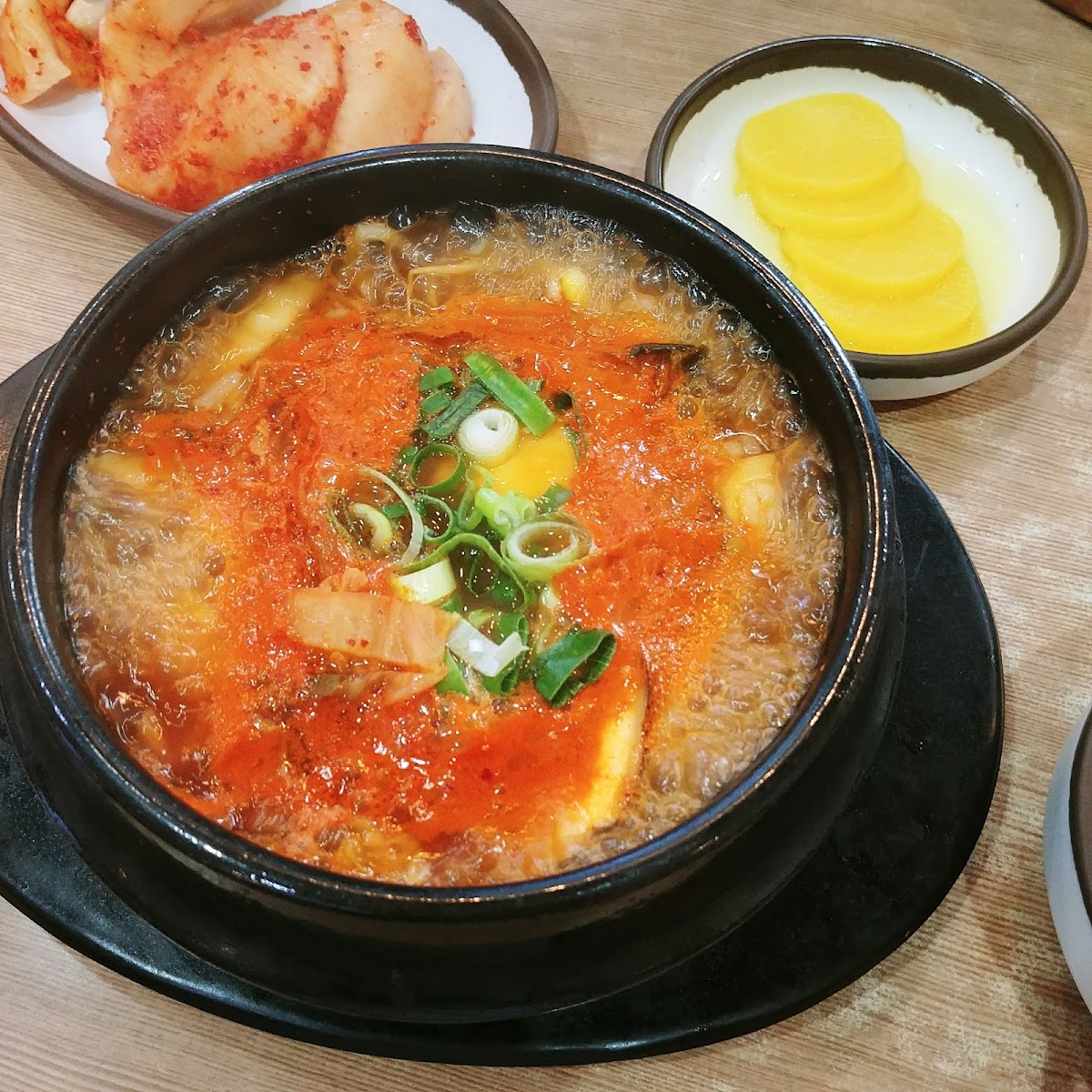 Woojung's Dolsot Bibimbap-9