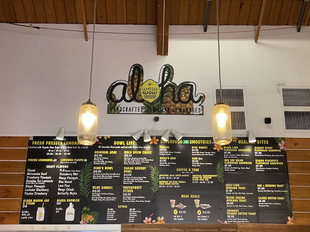 Menu Wow Wow Lemonade Maui-7